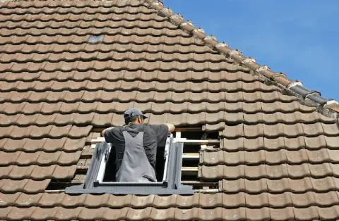 Pose de velux - Bretenoux